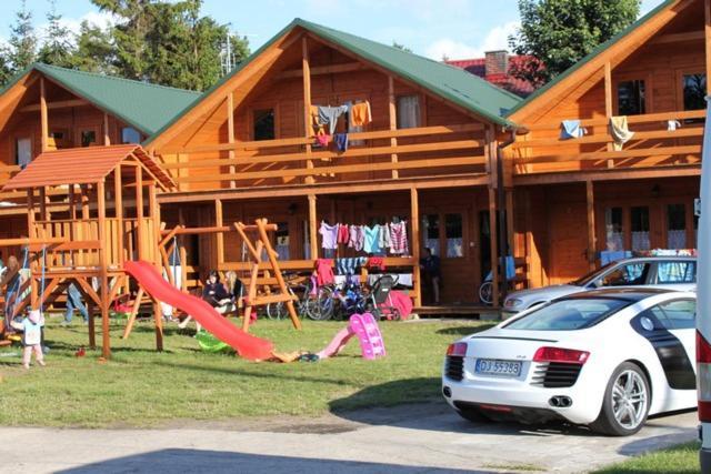 Mlodziezowy Domek Dla Grup Eldorado Mielno Centrum, 200M Od Morza Dış mekan fotoğraf
