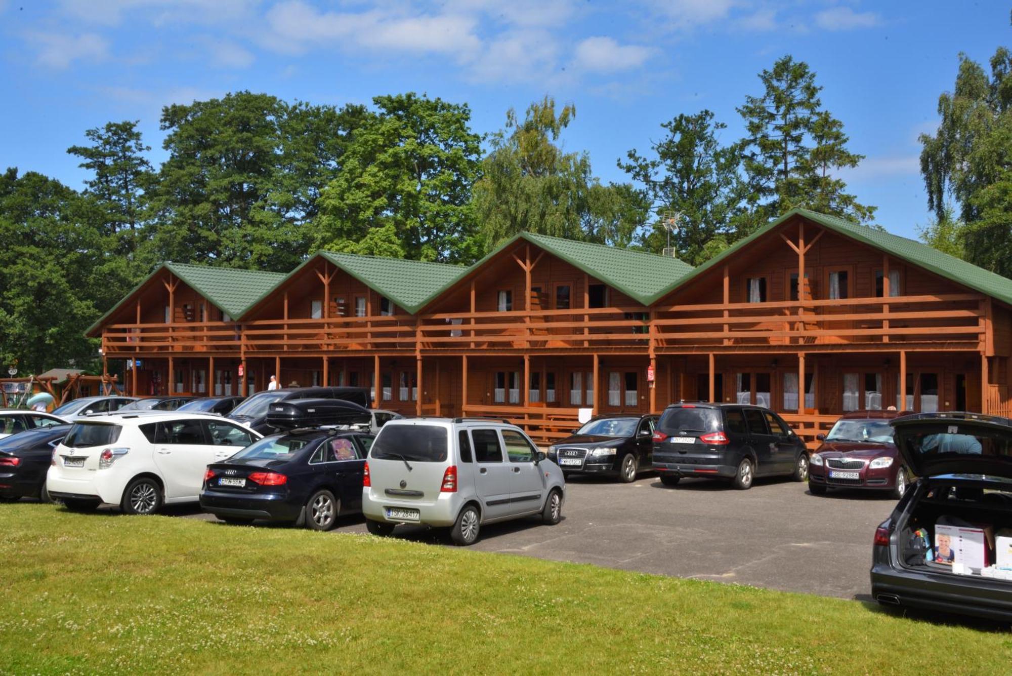 Mlodziezowy Domek Dla Grup Eldorado Mielno Centrum, 200M Od Morza Dış mekan fotoğraf