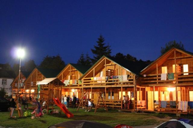 Mlodziezowy Domek Dla Grup Eldorado Mielno Centrum, 200M Od Morza Dış mekan fotoğraf